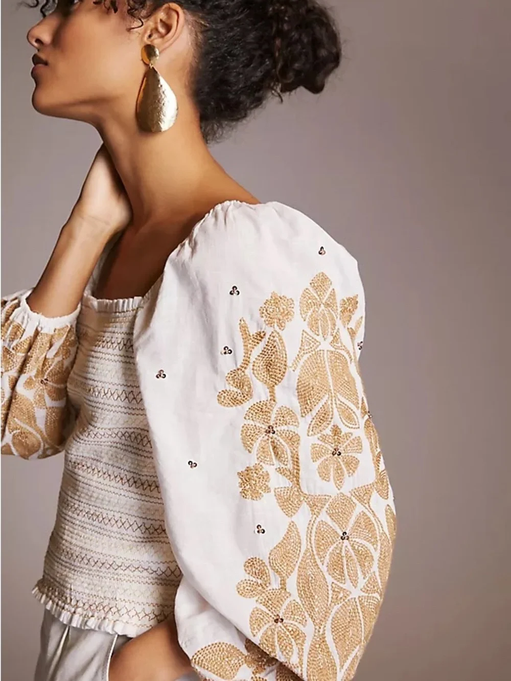 Anthropologie Embroidered Smocked Puff Sleeve Blouse M Petite Boho Romantic
